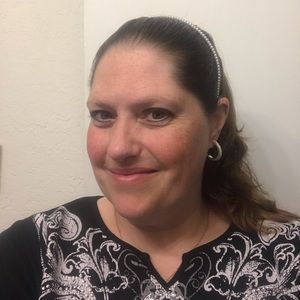 Meet your Posher, Gena